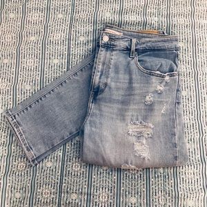 Levi’s Ripped Jeans